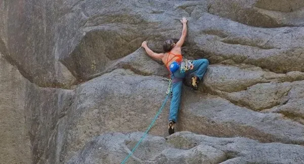 Cours d'escalade à L'Étang-Salé