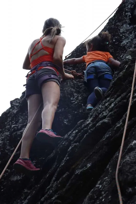 cour-enfant-escalade-vertical-aventure-reunion-17